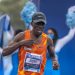 El sudafricano Mokoka bate el récord del mundo de 50 km con 2h40:13