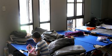 EE.UU. modifica las reglas para los niños inmigrantes abusados y abandonados