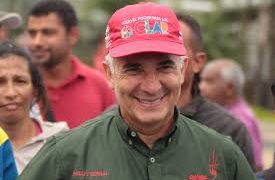 Gobernador Bernal y Alcalde de Capacho Viejo consolidan estrategias en pro del pueblo