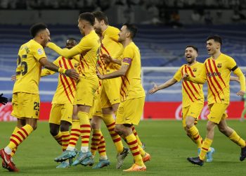 0-4. Xavi se doctora en el Bernabéu con un triunfo histórico