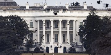 EE.UU. dice que «no ha cambiado de rumbo» con Venezuela tras concretar reunión con Maduro