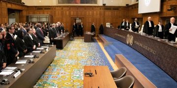 Rusia rechaza la medida cautelar de la CIJ y se niega a cesar su operación militar en Ucrania