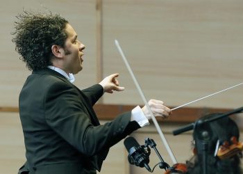 Gustavo Dudamel estrenará la película «¡Viva Maestro!» en abril