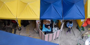 China aísla la provincia con el mayor rebrote desde el original de Wuhan