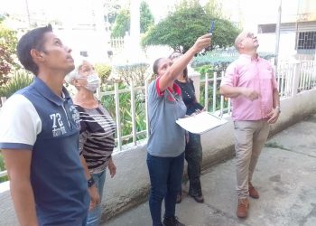 Concejales de Valera visitan  Bloques de la Urbanización Bella Vista