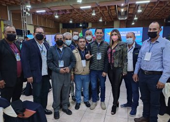 Jesús Araque consigue recursos para iluminación de Mérida