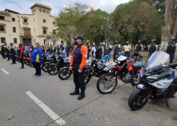 Cuerpos de seguridad y prevención de Mérida estrenan unidades móviles