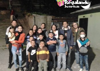 Fundación Regalando Sonrisas: Niños de Timotes disfrutaron de cine a cielo abierto