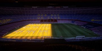 El Barça pide a los abonados que cedan su asiento si no pueden ir al Camp Nou