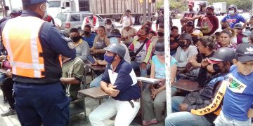 En Sabana de Mendoza dictan charlas preventivas sobre medidas de seguridad que deben acatar motorizados