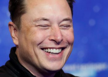 Elon Musk adquiere el 9,2 % de Twitter, que se dispara un 25 % en la bolsa