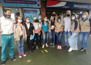 Idenna y CPNNA realizan abordaje en Terminal de Pasajeros de San Cristóbal