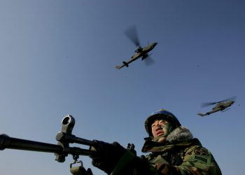Corea del Sur y EEUU inician maniobras en un momento de especial tensión