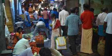 Los casos confirmados de covid-19 en el mundo disminuyen un 16 por ciento