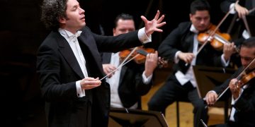 «¡Viva Maestro¡»: El dolor y la gloria de Gustavo Dudamel llega a los cines