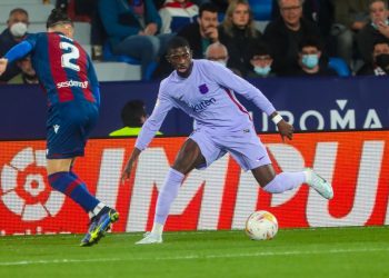 El FC Barcelona derrotó 2-3 al Levante pese a que le pitaron tres penales en contra