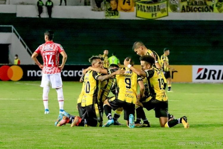 Deportivo Táchira a un paso de la siguiente fase de la Libertadores