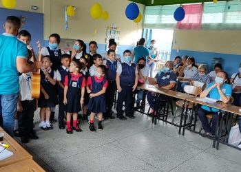 Dirección de Educación visita instituciones educativas de Coloncito y Umuquena