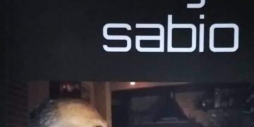 Roberto León Chuecos, Mi Viejo Sabio (Libro)  / Por: Henry Montilla Perdomo