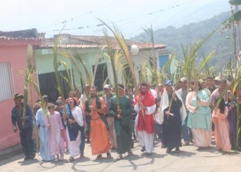 Domingo de Ramos en iglesia El Carmen y Santuario San Alejo de Boconó