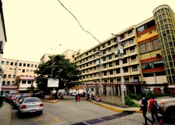 Gremio médico paraliza actividades quirúrgicas electivas como método de protesta ante detención arbitraria de galeno en Hospital de Valera