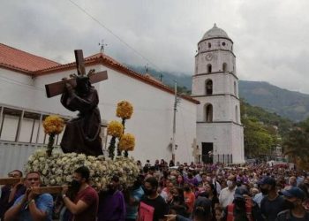 Nazareno recorrió calles de Trujillo
