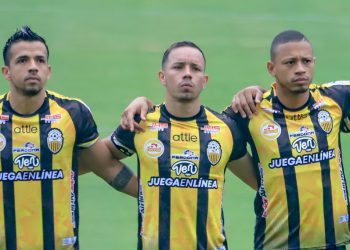 El Carrusel aurinegro visita al Caracas FC