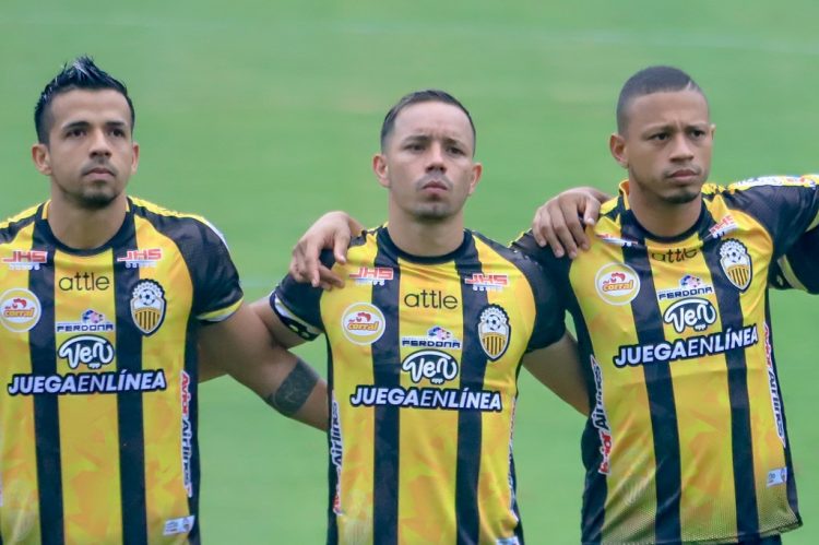 Los Aurinegros van por los puntos ante el peligrosos Caracas FC