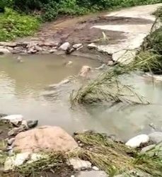 Comunidad de Bitubu incomunicada por fuertes lluvias y no han recibido ayuda gubernamental