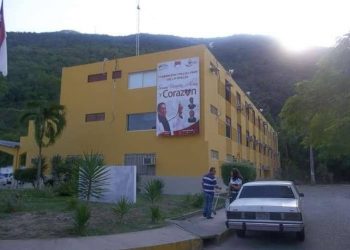 Despiden a dos directivos de Fundasalud por tener una nómina paralela