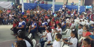 Alegría y colorido en los 100 años de la U.E «Antonio Nicolás Briceño»