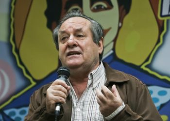 En interacción con el pensamiento y la palabra del Dr. Antonio Pérez Esclarín