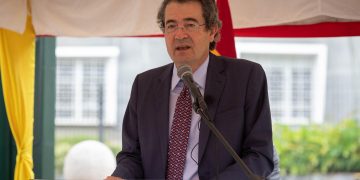 España adelanta la celebración del Día Internacional del Libro en Venezuela