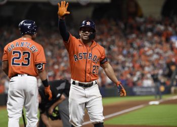 El venezolano José Altuve será baja por lesión durante 10 días
