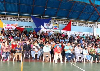 En Valera beneficiadas 334 familias con la entrega de títulos de tierra