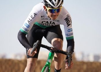ENTRE RUEDAS | Orluis Aular debuta en el World Tour