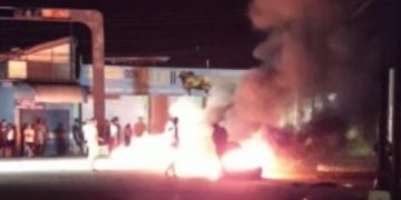 Martes Santo de protestas en El Vigía, Tovar y Mérida contra los cortes eléctricos