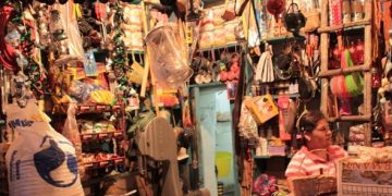 LAS PULPERÍAS Y LA GLOBALIZACIÓN | Por: Francisco González Cruz