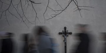 Víctimas de abusos en Italia siguen esperando una respuesta de la Iglesia