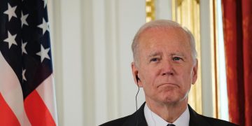 China maniobra cerca de Taiwán como «advertencia» tras las declaraciones de Biden