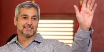 Abdo Benítez rehúsa negociar con Venezuela mientras Maduro sea presidente