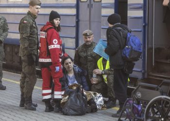 Los refugiados ucranianos tras la invasión rusa suben a 5,7 millones
