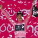 Giro de Italia | Carapaz arrebata la maglia rosa a Juanpe López y Yates triunfa en la etapa