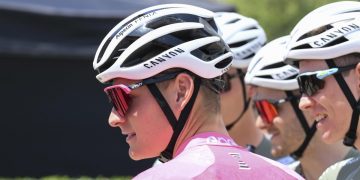 El alemán Lennard Kämna (Bora) logró la victoria en la cuarta etapa del Giro de Italia