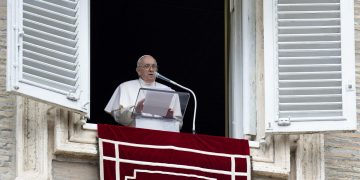 El papa denuncia la tragedia «demasiado extendida» de las muertes en el trabajo