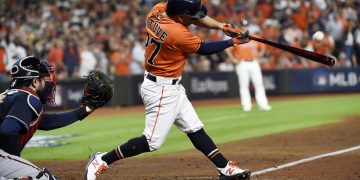 3-11. Altuve y Peña cargan la ofensiva de Astros en el triunfo sobre Mellizos