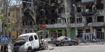 Kiev pide ayuda a la ONU y la Cruz Roja para facilitar la salida de los heridos en Azovstal