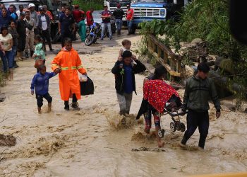 Vía Río Chiquito – La Revancha afectada por las lluvias