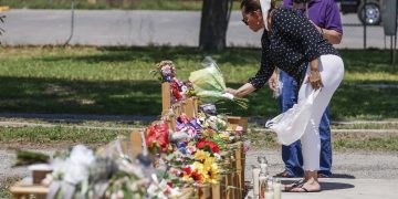 «¿Por qué tuvieron que morir los niños?»: El trauma de los tiroteos escolares