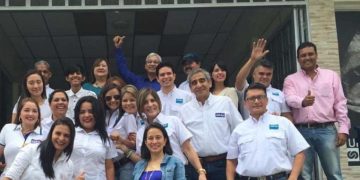 HISTORIAS DE VIDA / Trujillo 102.5 F.M, una ventana para expresarse con responsabilidad y libertad